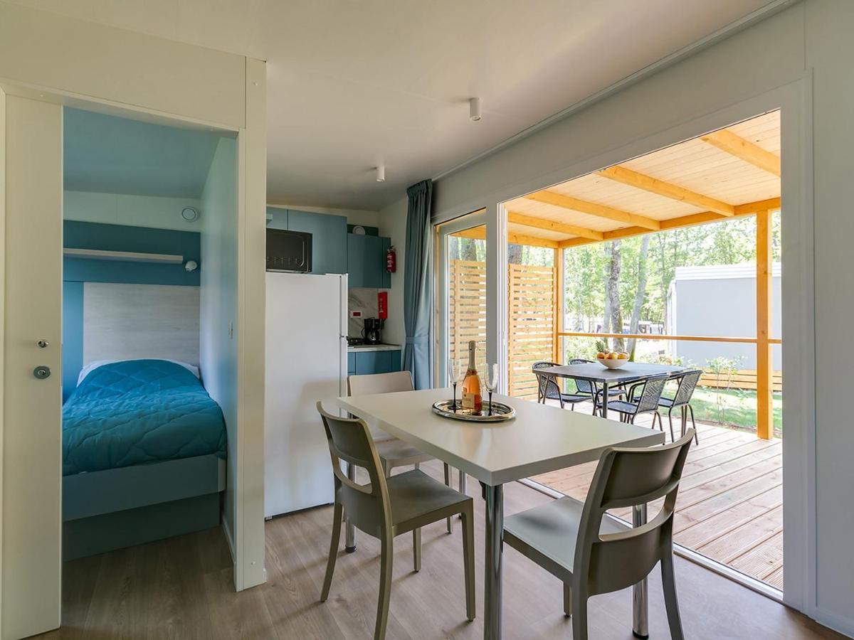 Adriamar Mobile Homes In Park Kemping